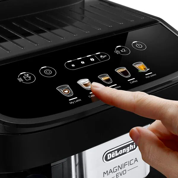 Magnifica Evo, broyeur espresso DeLonghi , coloris noir- Bac à grain capacité 250g -panneau de commande tactile avec icônes colorés est intuitif et simple d’utilisation, 3 recettes café en accès direct, buse vapeur cappuccino. En vente chez Arlo’s Coffee, artisan torréfacteur de café de spécialité situé à Rambouillet dans les Yvelines, ile de France. Un coffret de café en grain offert avec l’achat de la machine.