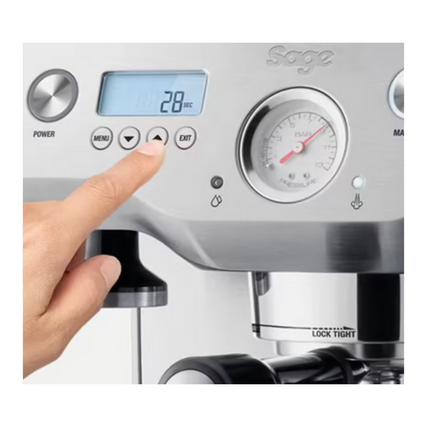 Machine à expresso - Dual Boiler - Écran digital avec PID et chronomètre - Chauffeur détartrables - Pompe de fabrication italienne 15 bars - Dameur magnétique intégré - Écran LCD rétro-éclairé - Coloris Inox Brossé - Puissance 2200 W - Coloris Inox Brossé - Garantie 2 ans. ARLO'S COFFEE artisan torréfacteur à Rambouillet (Yvelines) vous accompagne pour choisir votre machine à grain espresso broyeur. Découvrez également notre café éthique en grain ou moulu et 100% arabica !