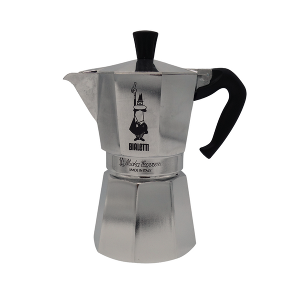 Cafetière à l'italienne Bialetti, avec son un coloris métal elle arbore une forme design, aux lignes douces et élégantes, parfaite pour équiper votre cuisine.  Peut contenir 270ml pour une 6 tasses. Compatible plaques électriques, vitrocéramiques, gaz. Disponible chez Arlo’s Coffee, Artisan torréfacteur café de spécialité situé à Rambouillet dans les Yvelines.