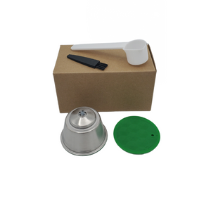 Éléments contenus dans la boite : une capsule réutilisable compatible Dolce Gusto, une brosse et une cuillère doseuse. La capsule est en acier inoxydable et couvercle en silicone conçues pour une réutilisation sans fin sur votre machine Dolce Gusto! En vente chez Arlo’s Coffee, artisan torréfacteur de café de spécialité situé à Rambouillet dans les Yvelines. Café en grain et moulu. Café éthique et responsable.
