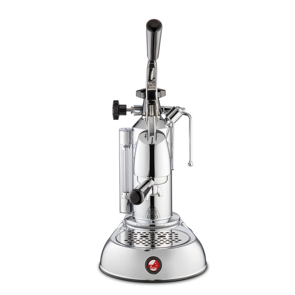 Machine expresso à levier - Stradivari- Buse vapeur à 3 trous - Porte-filtre - Filtre standard 1 et 2 tasses - cuillère doseuse et tasseur - Buse vapeur - Corps et levier en acier inox - Base en acier inox noir - Poignée, bouton et capuchon en bakélite noire - Fabriqué en Italie. ARLO'S COFFEE artisan torréfacteur à Rambouillet (Yvelines) vous accompagne pour choisir votre machine à grain espresso broyeur. Découvrez également notre café éthique en grain ou moulu et 100% arabica !