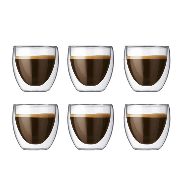 Verre seul, lot de 2 ou 6 verres double paroi 8 cl - Pavina. Ces verres sont compatibles four et micro-ondes jusqu'à 176°C. Passent au lave-vaisselle : les verres gardent leur transparence au fil du temps - Dimensions 6.4 x 6.2 cm. En vente chez Arlo’s Coffee, artisan torréfacteur de café de spécialité situé à Rambouillet dans les Yvelines, Rambouillet.