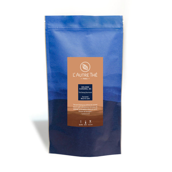 Caramel beurre salé / L'autre thé / Thé Oolong / Arlo's Coffee / Ce thé Oolong est parsemé de petits morceaux de caramel au beurre salé et de petit papillon en sucre. Ce thé est un mélange très gourmand et réconfortant. Il offre une palette boisée et gourmande, un pôle lacté, sucré et des notes de caramel...Une pure gourmandise. Le thé des Bretons par excellence ! En vente chez Arlo’s Coffee, artisan torréfacteur de café de spécialité situé à Rambouillet dans les Yvelines, ile de France.