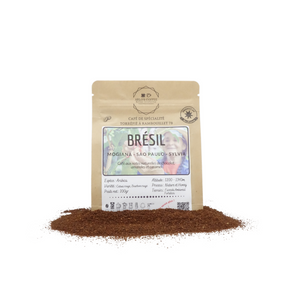Brésil - Silvia est un café de spécialité pur arabica aux notes naturelles de chocolat, de caramel et d'amande. Brésil appartient à notre gamme fixe. Ce café est issu du commerce équitable, pur arabica, éthique, traçable, disponible en grain ou moulu. En vente chez Arlo’s Coffee, artisan torréfacteur de café de spécialité. Situé en ile de France à Rambouillet, dans les Yvelines (78).