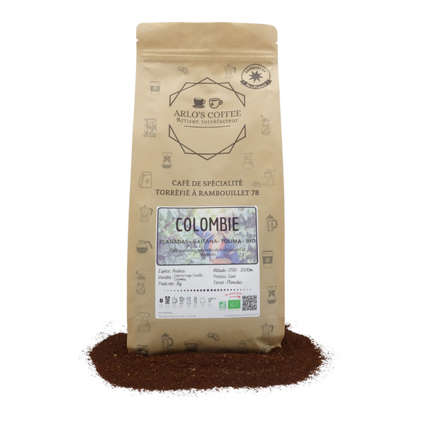 Café de spécialité de Colombie, pur arabica, grain ou moulu arrivé par voilier. Notes naturelles de fruits jaunes et amandes. Café éthique et responsable, préserve l'environnement et le producteur, en lui assurant une juste rémunération. Arlo's Coffee, artisan torréfacteur à Rambouillet, dans les Yvelines.