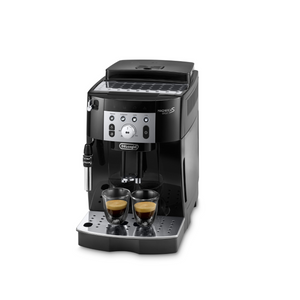 Broyeur expresso De'Longhi - Magnifica S Smart - Machine automatique à grain adaptée pour un usage domestique et destinée aux particuliers comme aux professionnels ! Vous ne savez pas quelle machine à café choisir ? Arlo's Coffee, artisan torréfacteur à Rambouillet, vous accompagne pour trouver la machine qui vous correspond ! Un coffret de café éthique en grain pur arabica offert avec l’achat de la machine.
