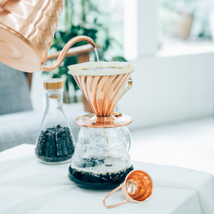dripper cuivre, porte filtre V60, méthode douce, en vente chez Arlo's Coffee, brulerie à Rambouillet dans les Yvelines