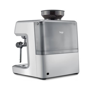 The Barista Touch Machine expresso avec broyeur. Réservoir d'eau 2 L - Trémie à grains 250 g - Contrôle volumétrique 1 et 2 tasses - paniers filtres à simple et double paroi (1 et 2 tasses), système The Razor, pichet à lait en acier inox de 480 ml, kit de nettoyage et filtre à eau - Coloris Inox Brossé. ARLO'S COFFEE artisan torréfacteur à Rambouillet (Yvelines) vous accompagne pour choisir votre machine à grain espresso broyeur. Découvrez également notre café éthique en grain ou moulu et 100% arabica !