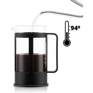 Cafetière à piston de Bodum Kenya en verre et ABS. Convient pour 8 tasses et peut contenir jusqu'à 1L. Dimensions : 147 x 110 x 232mm. Vendu chez Arlo’s Coffee, artisan torréfacteur de café de spécialité situé à Rambouillet dans les Yvelines. Café en grain et moulu. Café éthique et responsable. 