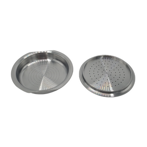 Éléments contenus dans la boite : une capsule réutilisable compatible Senseo une brosse et une cuillère doseuse. La capsule est en acier inoxydable et couvercle en silicone conçues pour une réutilisation sans fin sur votre machine Dolce Gusto! En vente chez Arlo’s Coffee, artisan torréfacteur de café de spécialité situé à Rambouillet dans les Yvelines. Café en grain et moulu. Café éthique et responsable.  