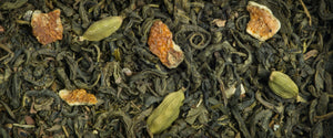 Yuzu-Yu Bio / L'autre thé / Thé vert / Arlo's Coffee / Ce Yuzu Yu est un thé vert bio à l'arôme naturel de Yuzu, un agrume asiatique, et de menthe verte twisté d'un soupçon de cardamome.  Il est parsemé d'écorces d'orange, de graines de cardamome et de cardamomes entières.  Un mélange unique frais et fruité, légèrement acidulé, relevé par un soupçon d'épice. Aussi délicieux chaud que froid.  Des notes d'agrumes exotiques rafraîchissantes et fruitées. En vente chez Arlo’s Coffee, artisan torréfacteur.